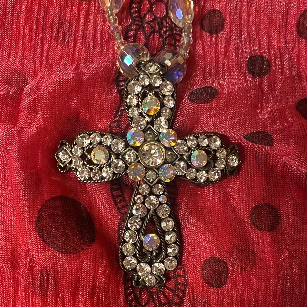 Elegant Crystal Cross Pendant Necklace